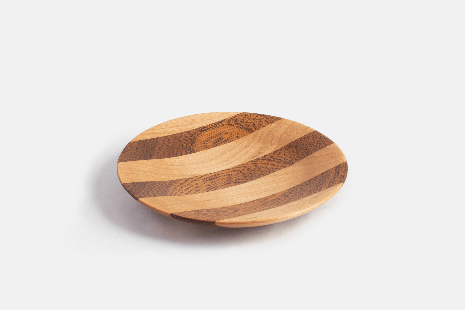 2301-Wood-Plate-Alternating-rA@0.5x